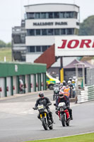 Vintage-motorcycle-club;eventdigitalimages;mallory-park;mallory-park-trackday-photographs;no-limits-trackdays;peter-wileman-photography;trackday-digital-images;trackday-photos;vmcc-festival-1000-bikes-photographs